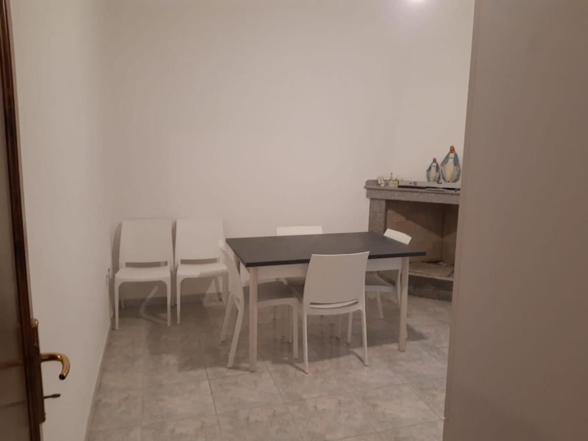 Appartamento Mare Sardegna Siniscola A 6 Km Da La Caletta Santa Lucia Capo Comino Berchida Extérieur photo